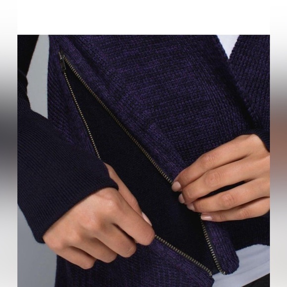 Lululemon Wrap It Up 100% Merino Wool Sweater Size 6 - Picture 11 of 13